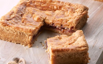 Gâteau basque aux fruits